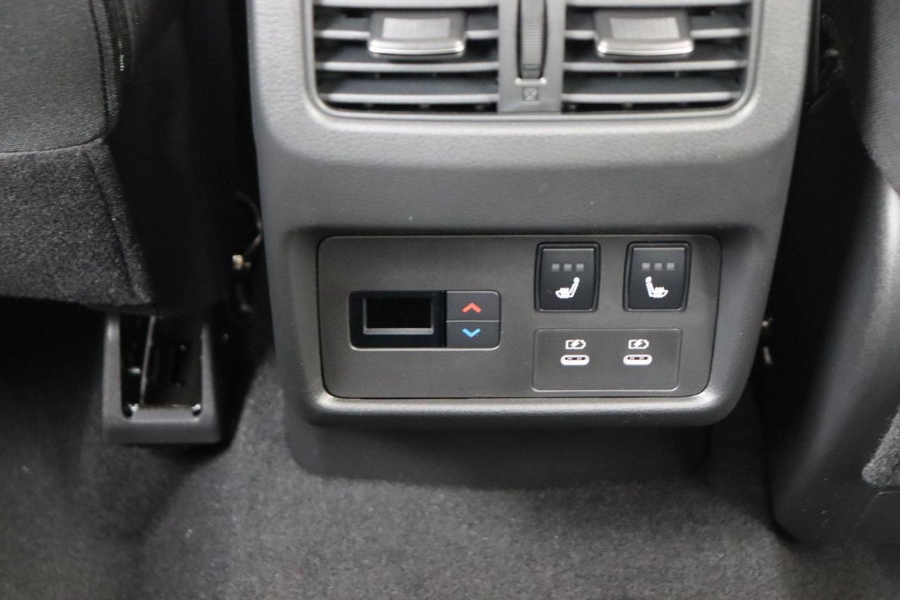 Nissan X-Trail 1.5 mhev Acenta Comfort Pack xtronic 7/posti
