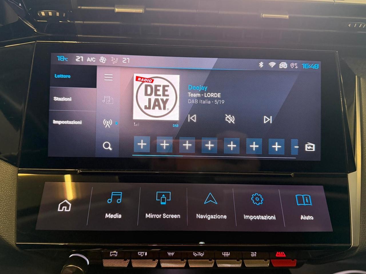 PEUGEOT 308 BERLINA ALLURE 1.5 PELLE NAVI OK NEOPATENTATI ANNO 2022