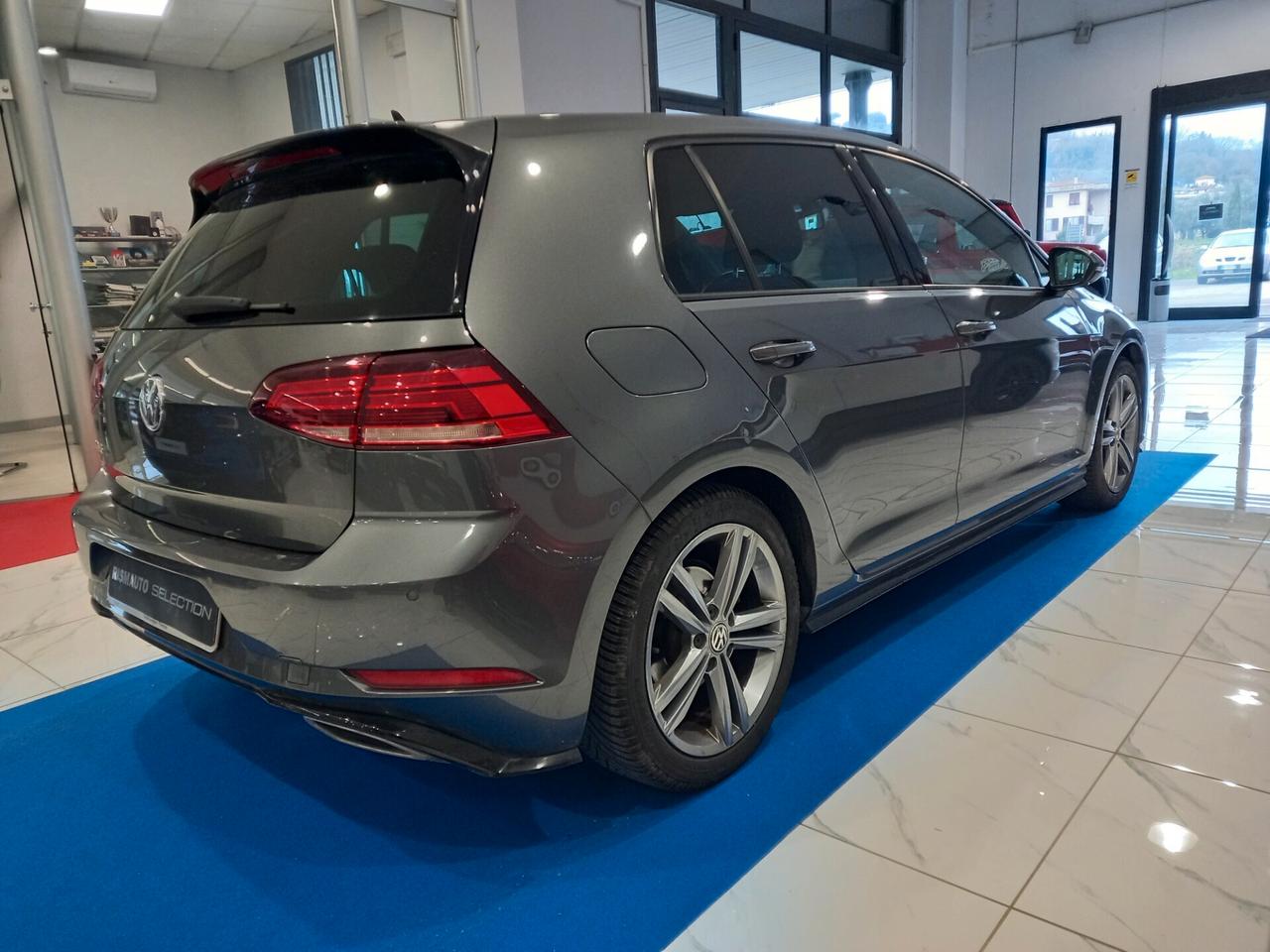 Volkswagen Golf 1.5 TSI ACT 5p. R-Line UNICO PROPRIETARIO