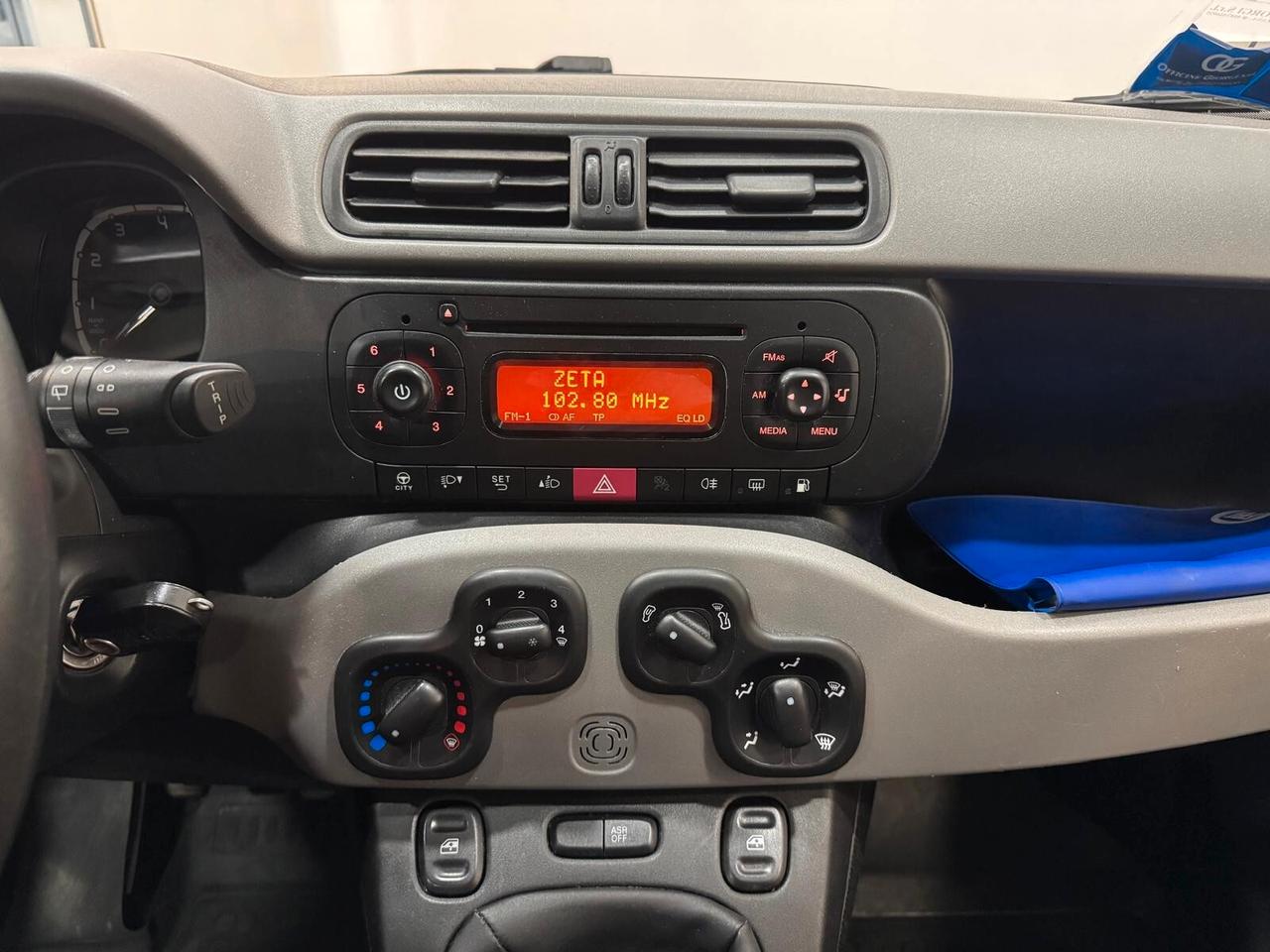 Fiat Panda 0.9 TwinAir Turbo Natural Power Lounge