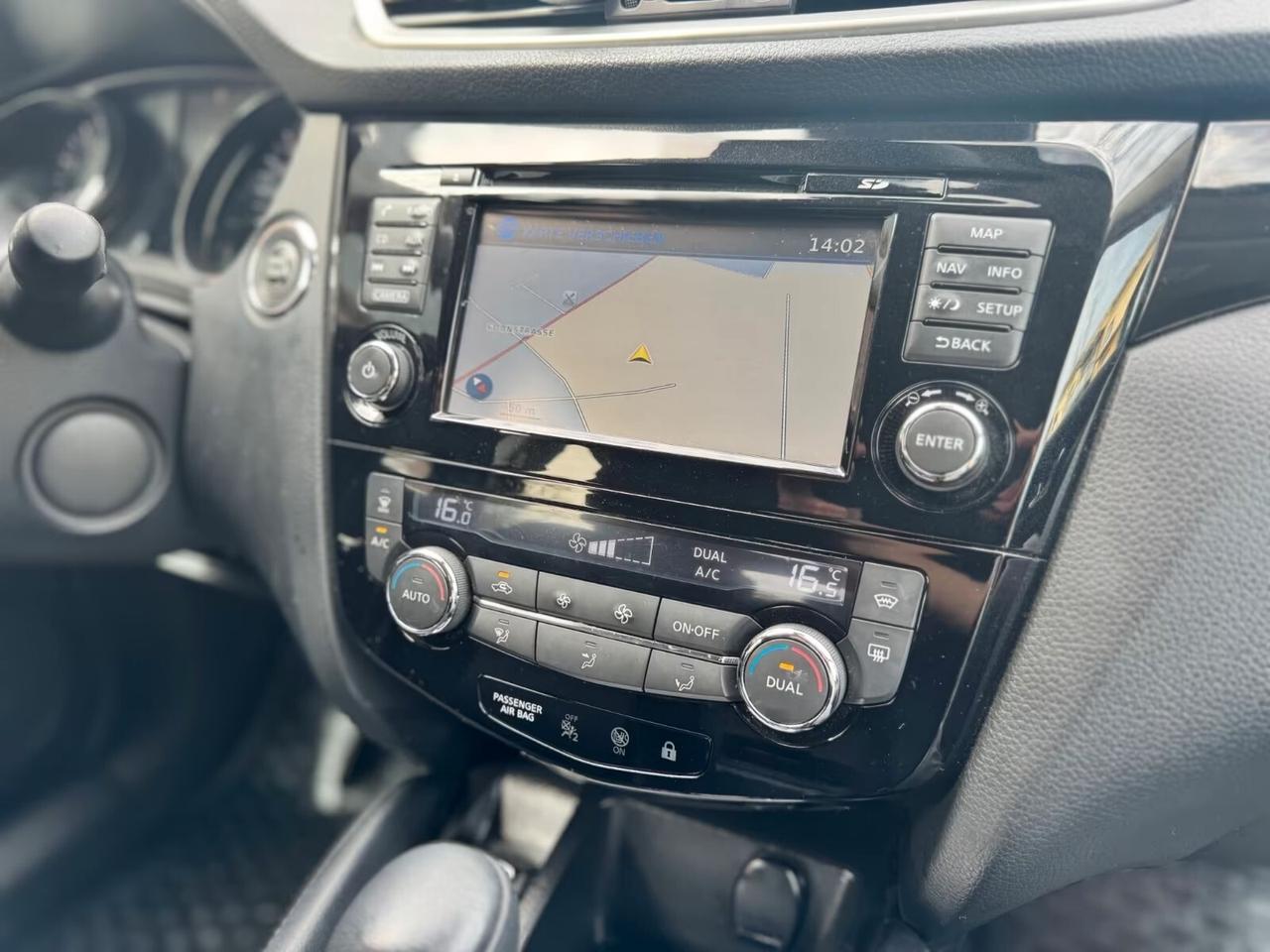 Nissan Qashqai 1.2 DIG-T N-Connecta