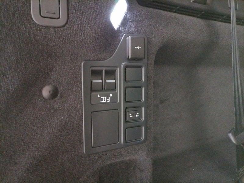 Land Rover Discovery 3.0d i6 mhev S awd 249cv 7p.ti auto