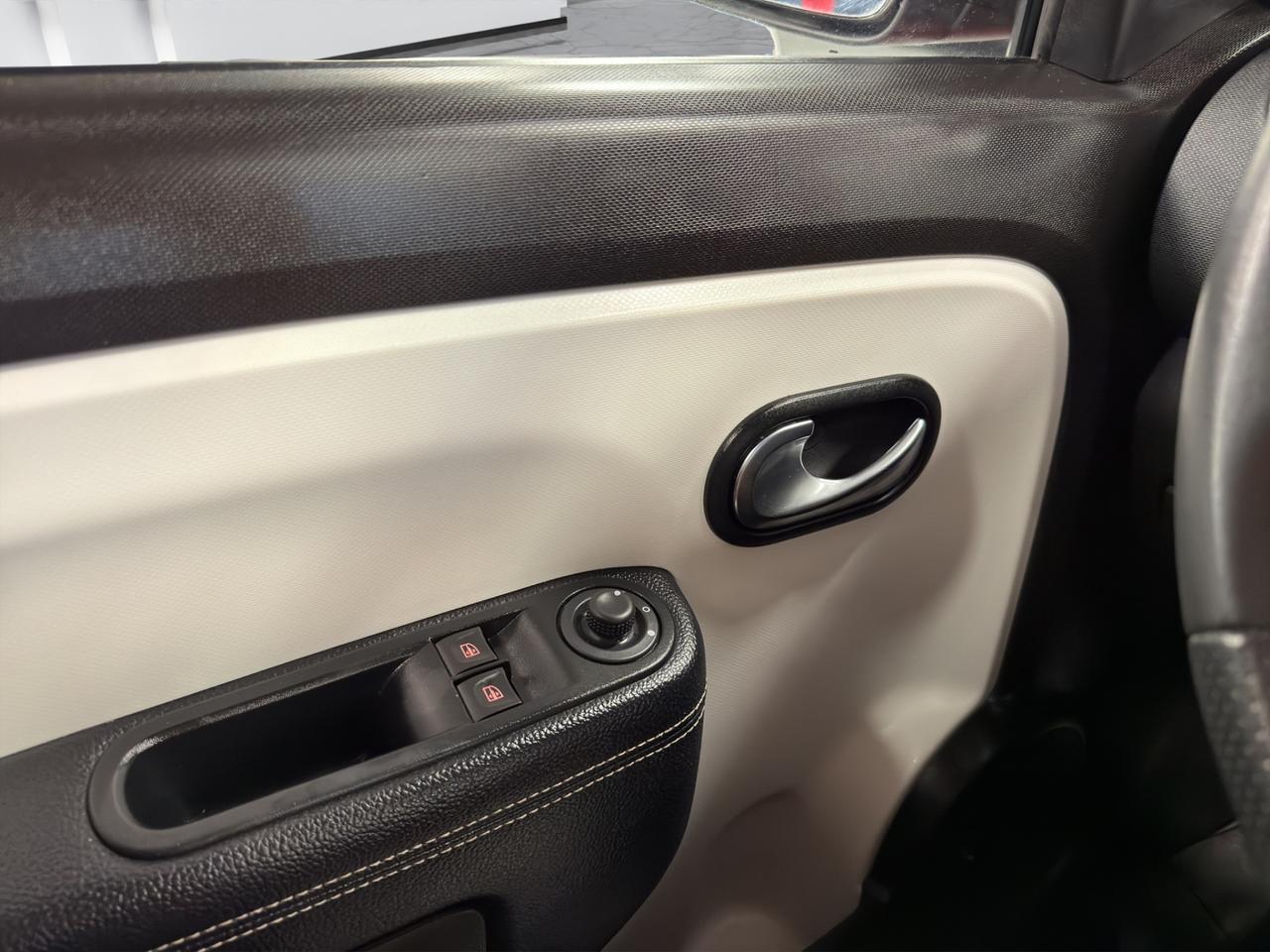 Renault Twingo 22kWh Intens CABRIO