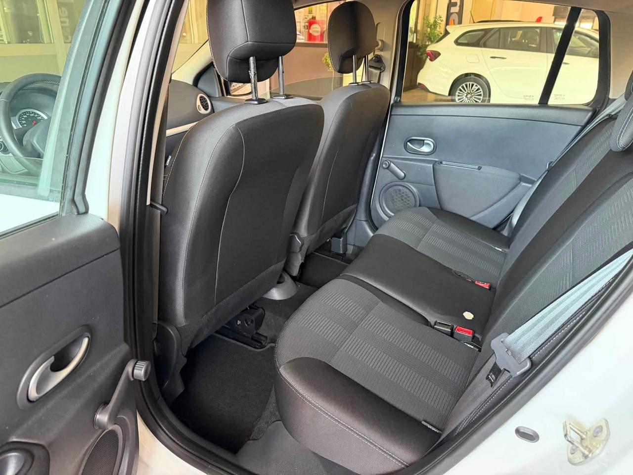 Renault Clio 1.5 dCi 75CV SporTour Yahoo!