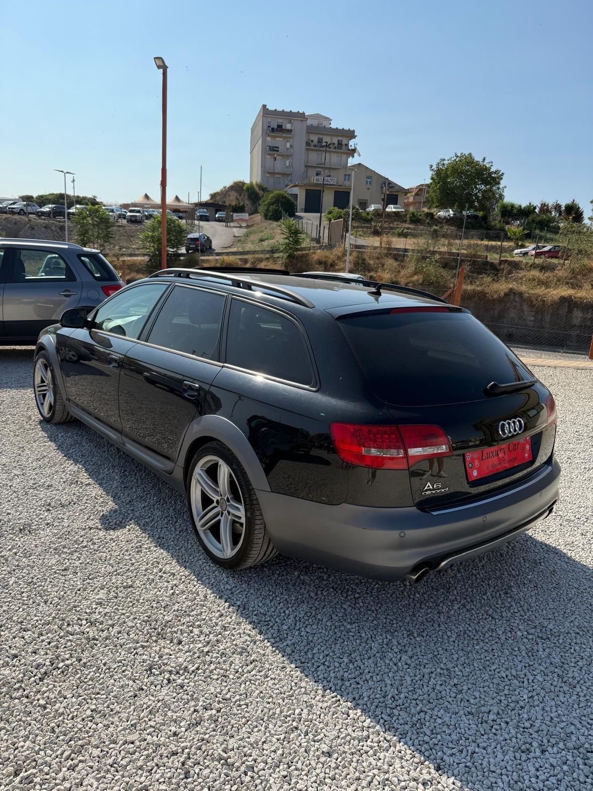 Audi A6 Avant 4.2 V8 FSI quattro tiptronic