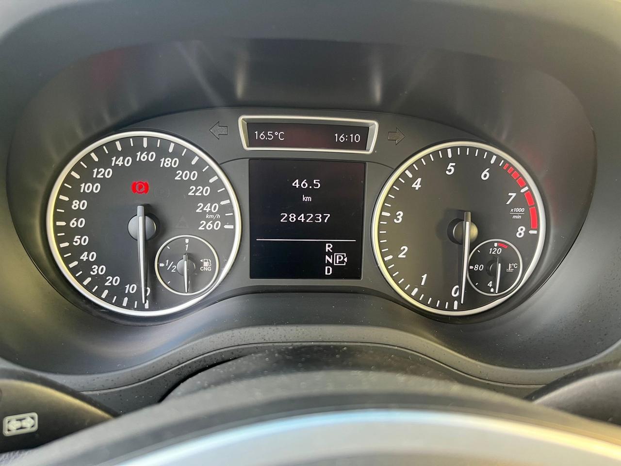 Mercedes-benz B 200 NGD. Benzina/metano