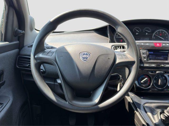 LANCIA Ypsilon Ypsilon 1.0 FireFly 70 CV Start&Stop Hybrid SILVER