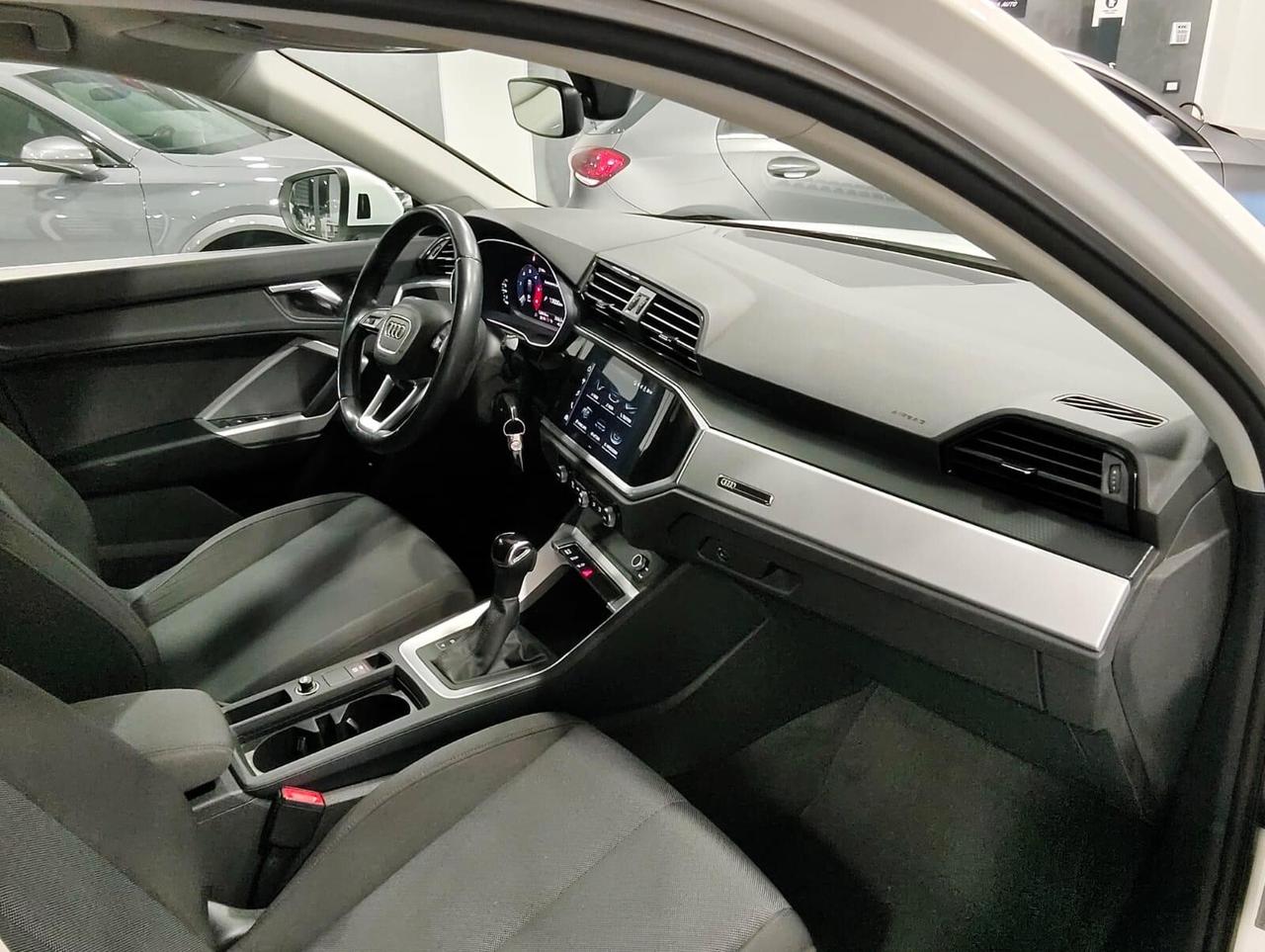 Audi Q3 SPB 35 TDI S tronic Business Advanced