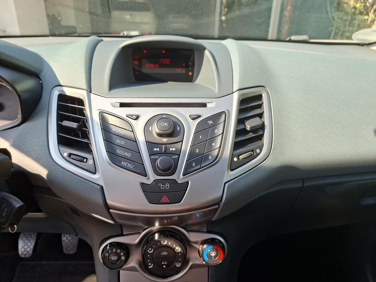 Ford Fiesta 2010