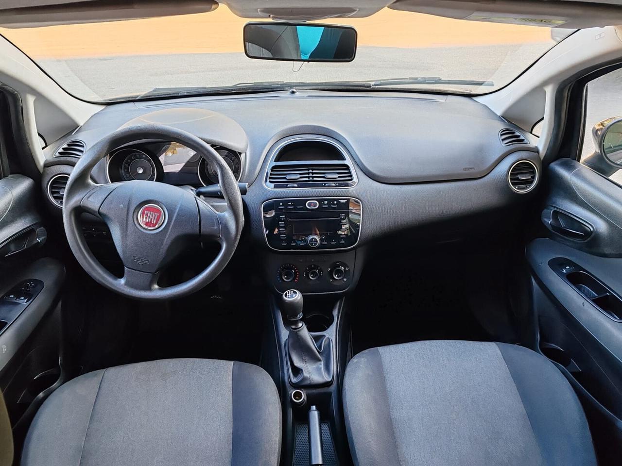 FIAT PUNTO 1.4 5 PORTE NATURAL POWER 2015