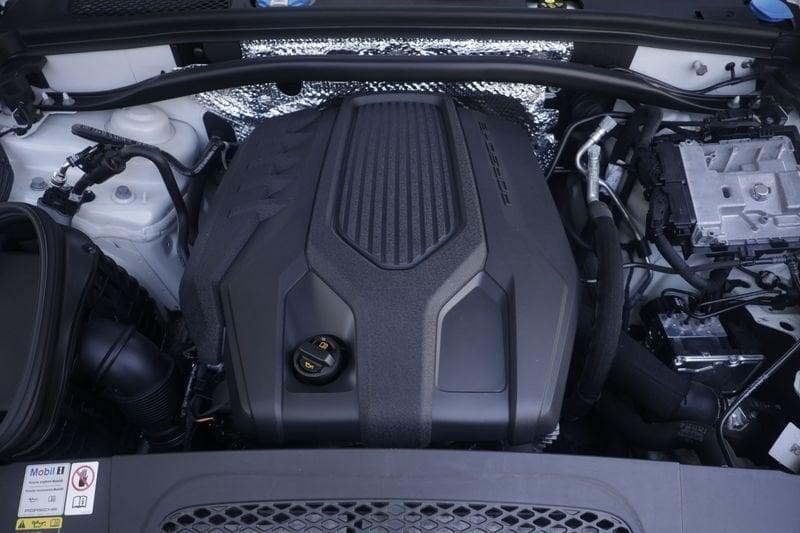 Porsche Macan Porsche Macan 2.0 T 195KW ANNO 2023