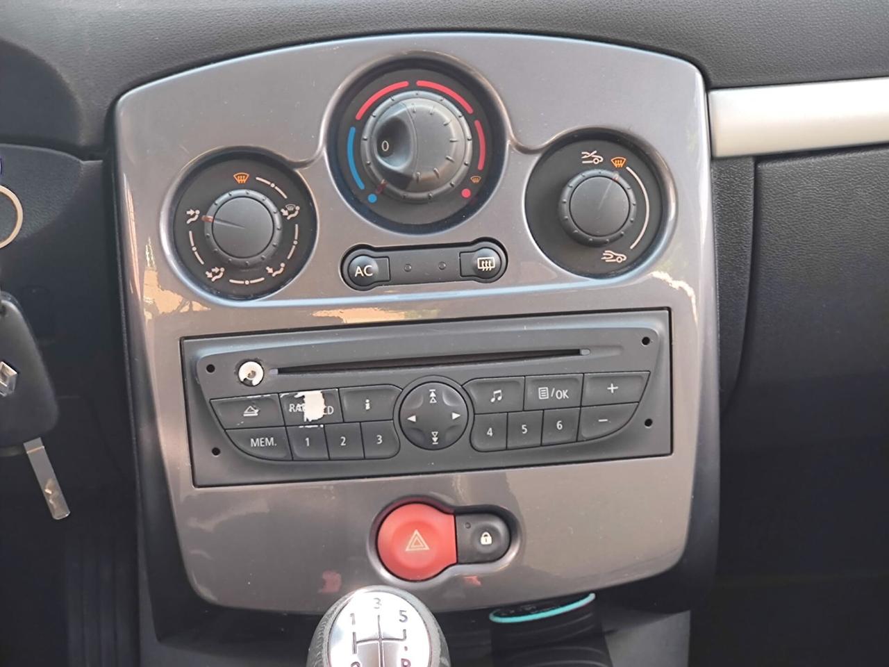 Renault Clio 1.2 16V 5 porte Dynamique, BENZINA\GPL, OK NEOPATENTATI, GARANZIA L.12 MESI