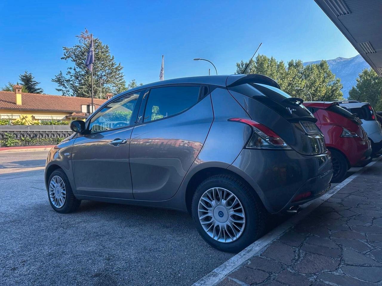 Lancia Ypsilon 1.3 Diesel 95 CV 5 porte Gold