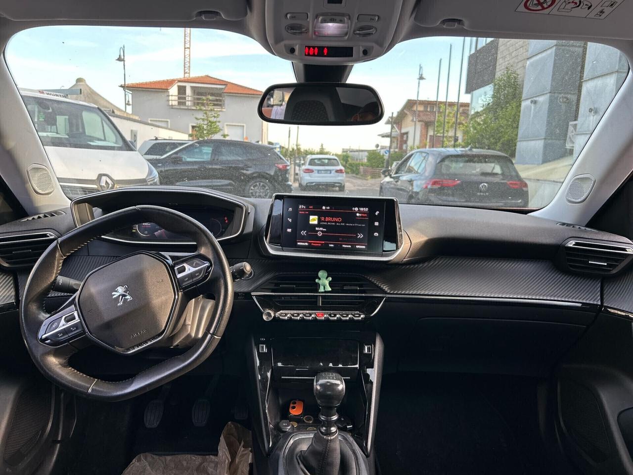 Peugeot 2008 BlueHDi 100 S&S Allure
