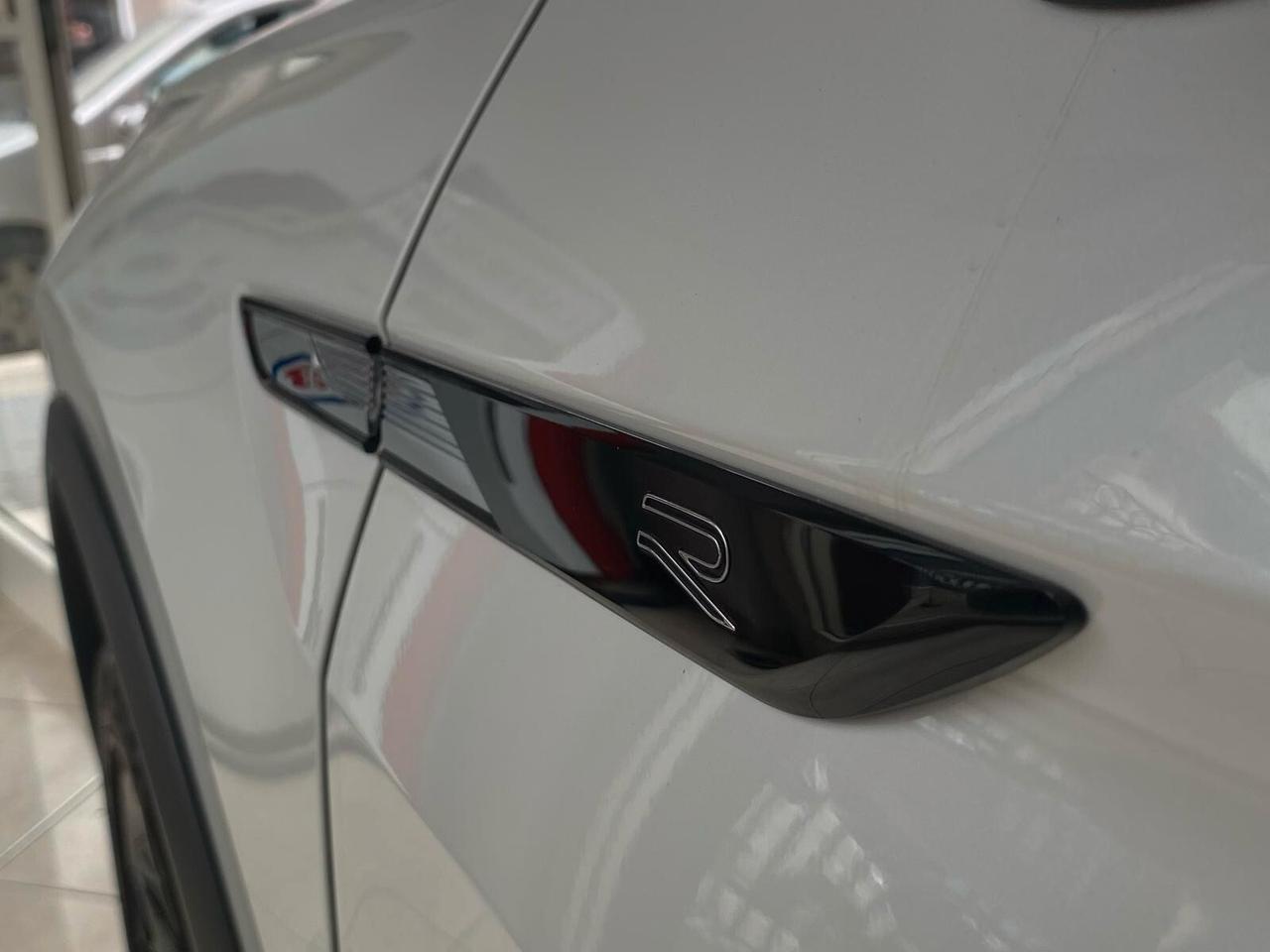 Volkswagen Tiguan 2.0 TDI 200 CV DSG 4MOTION R – IVA inclusa nel prezzo – KM Reali