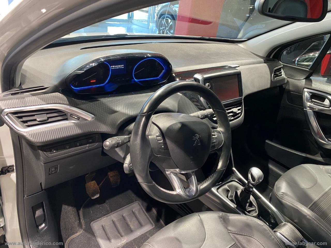 PEUGEOT 2008 1.6 e-HDi 115 CV S&S Allure