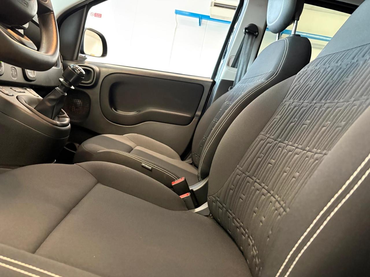 Fiat Panda CROSS 1.0 FireFly Hybrid 5 posti SPOTICAR