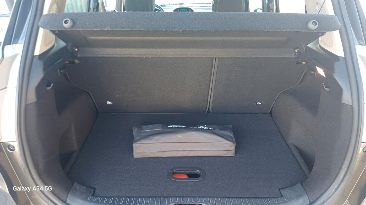 Ford B-Max 1.5 TDCi 75 CV Titanium