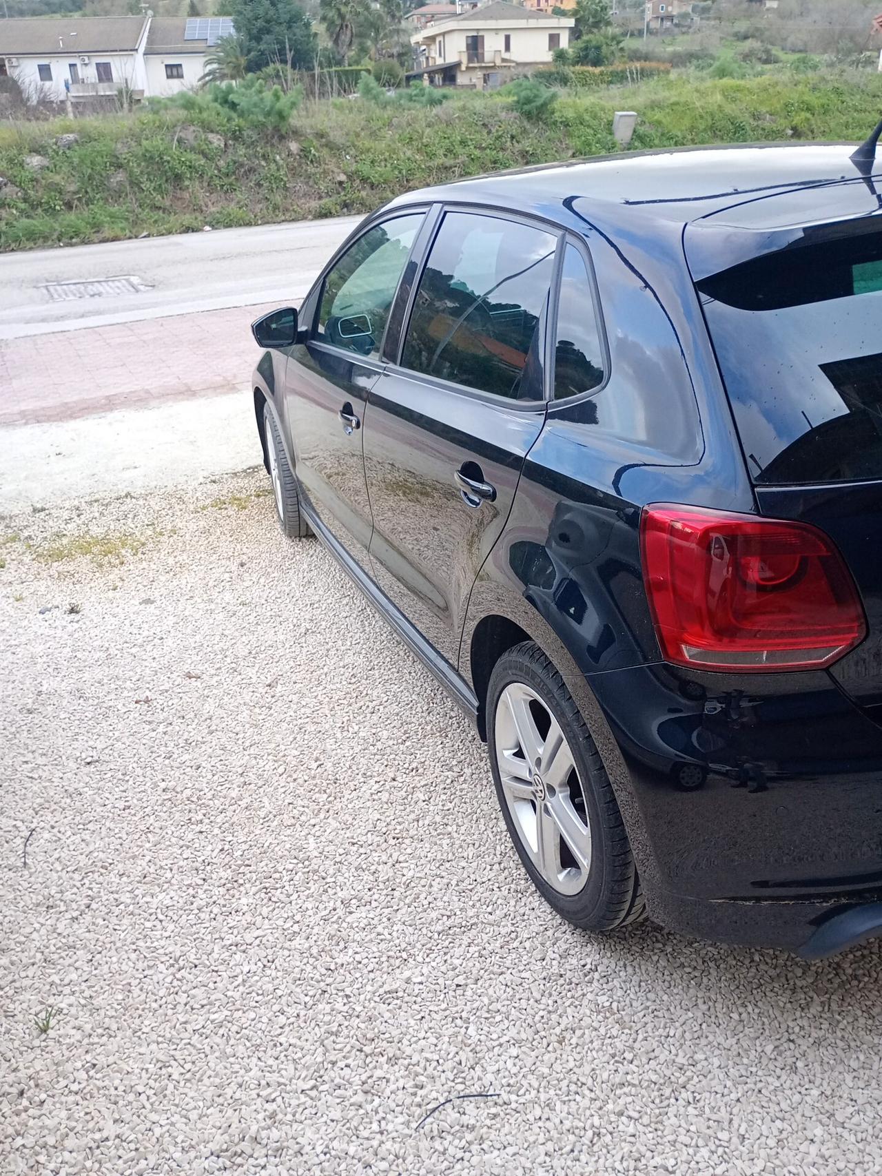 Volkswagen Polo 1.6 TDI 90CV DPF DSG 5 porte R-Line