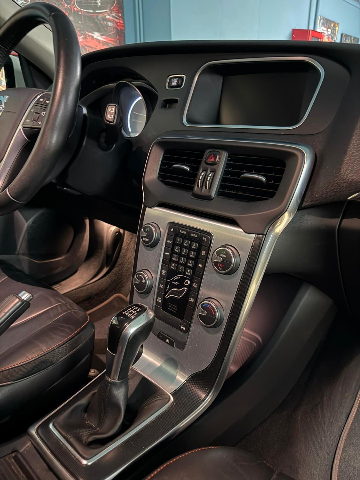 V40 OCEAN RACE EURO6 2000CC 120CV