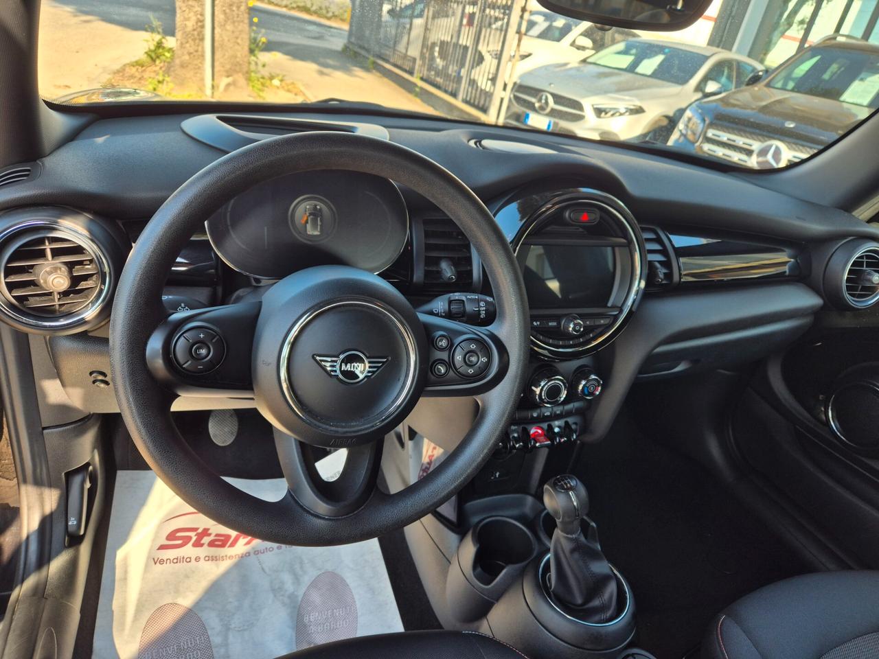 Mini 1.5 One Baker Street