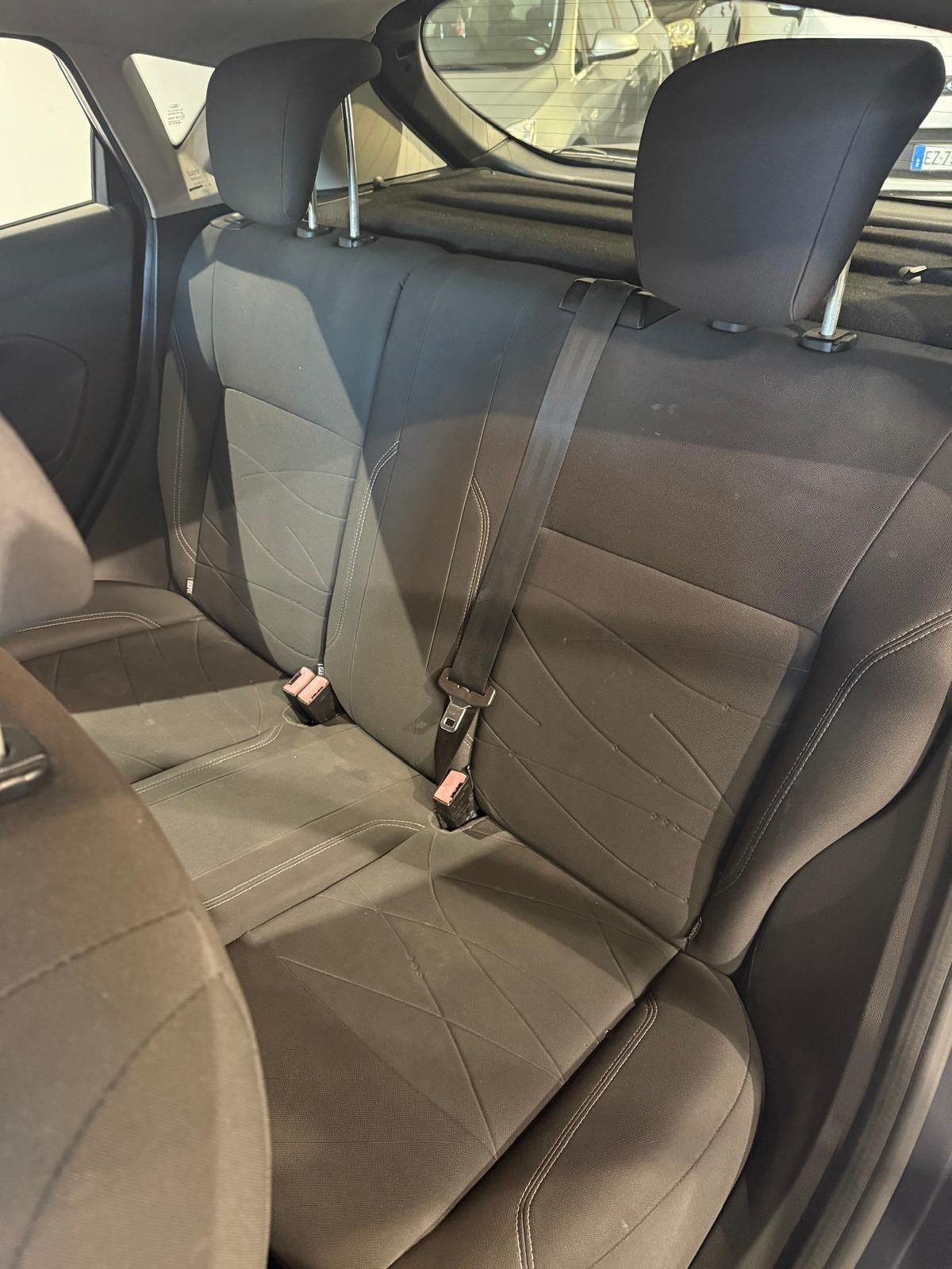 Ford Fiesta 1.4 -GPL-NEOPATENTATI