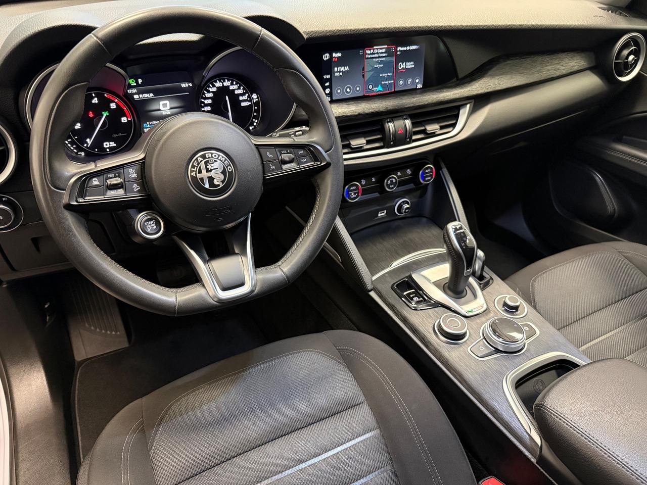 Alfa Romeo Stelvio 2.2 Turbodiesel 190 CV AT8 Q4 Business