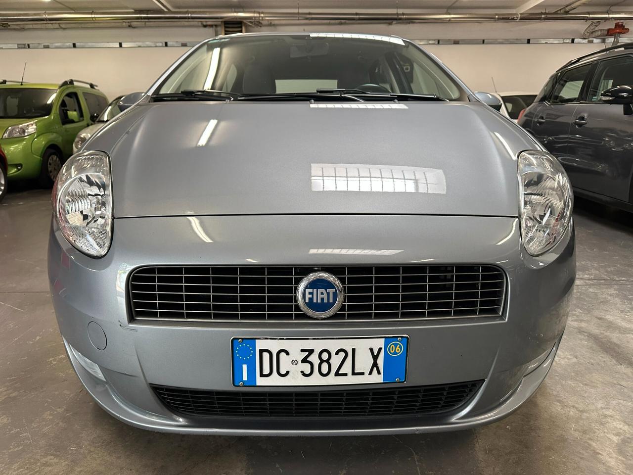 Fiat Grande Punto Grande Punto 1.4 Starjet 16V 5 porte Dynamic