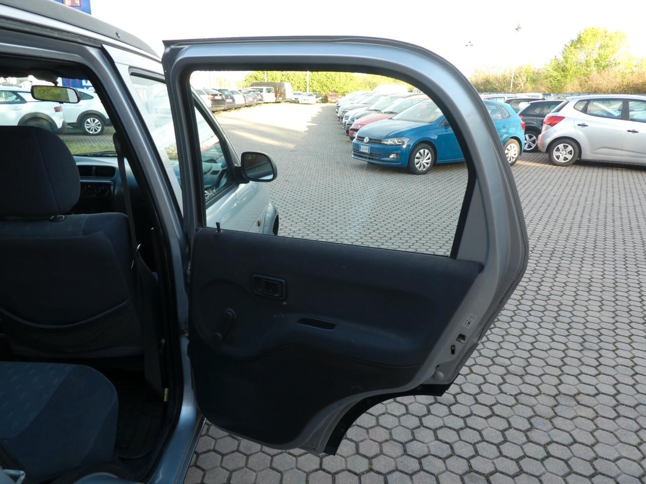 Daihatsu Terios 1.3i 16V cat 4WD SX OK NEOPATENTATI