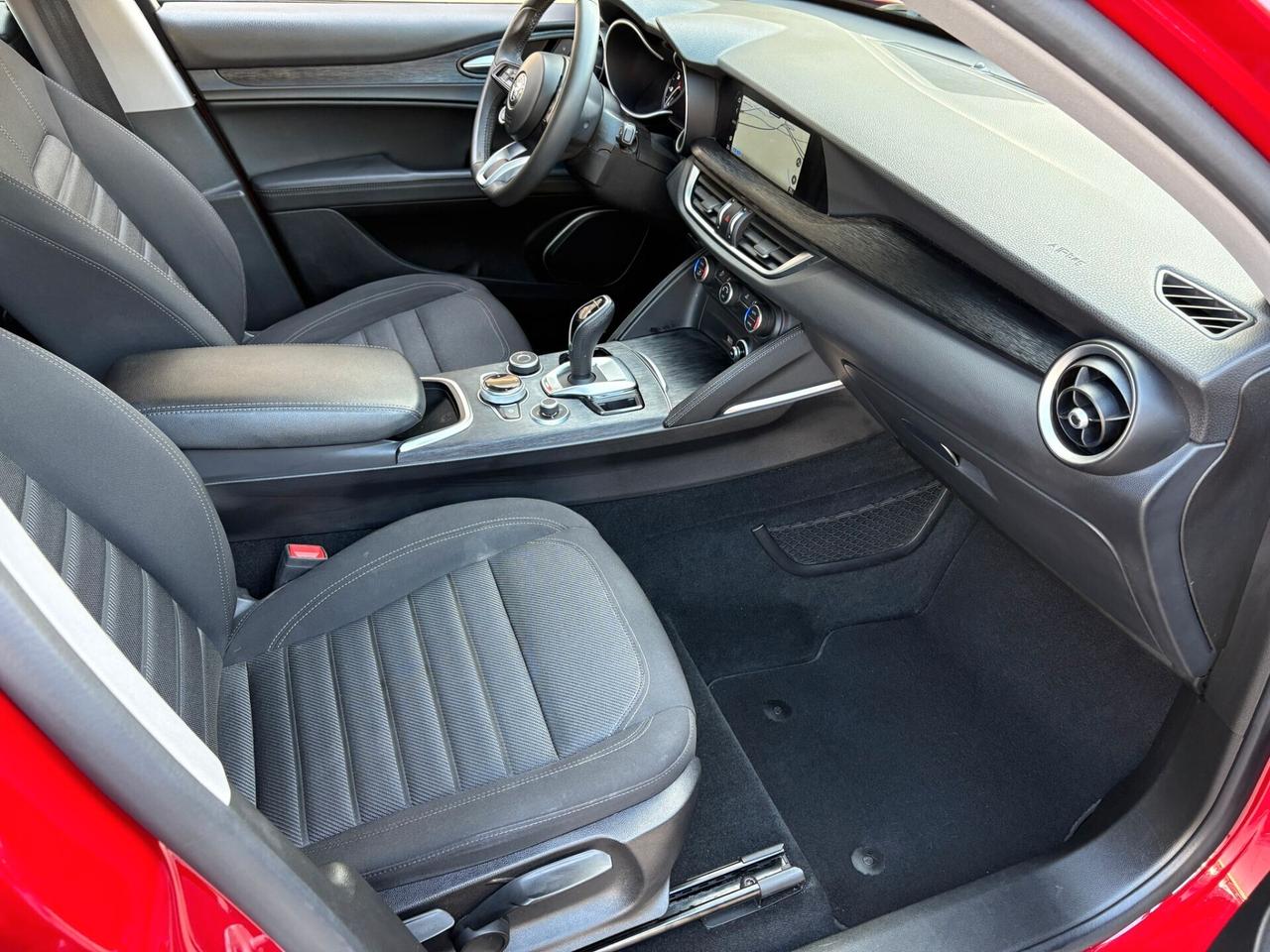 ALFA Stelvio 2.2Mjt 190CV AT8 Q4 Business 11-2021