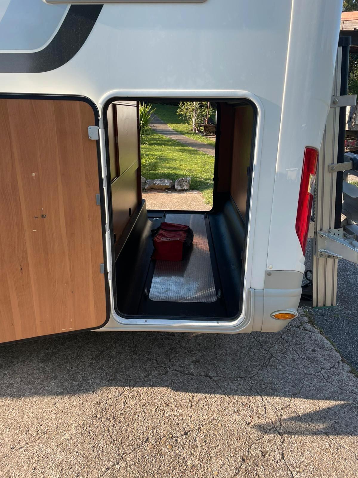 Camper Laika Semintegrale EcoVip 109 2019 CONDIZIONI ECCELLENTI