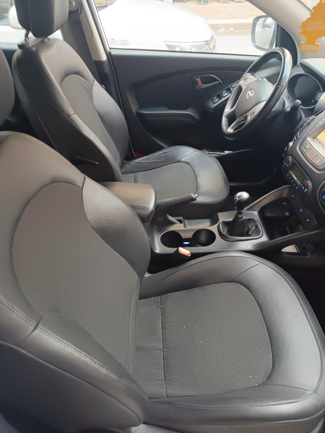 Hyundai iX35 1.7 CRDi 2WD XPOSSIBLE NAVI CAMERA PELLE