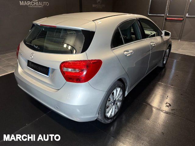 MERCEDES-BENZ A 160 d Business