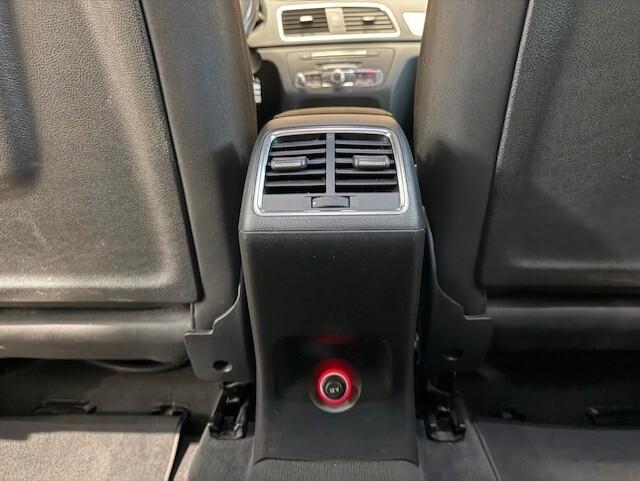 Audi Q3 2.0 TDI 120 CV Design