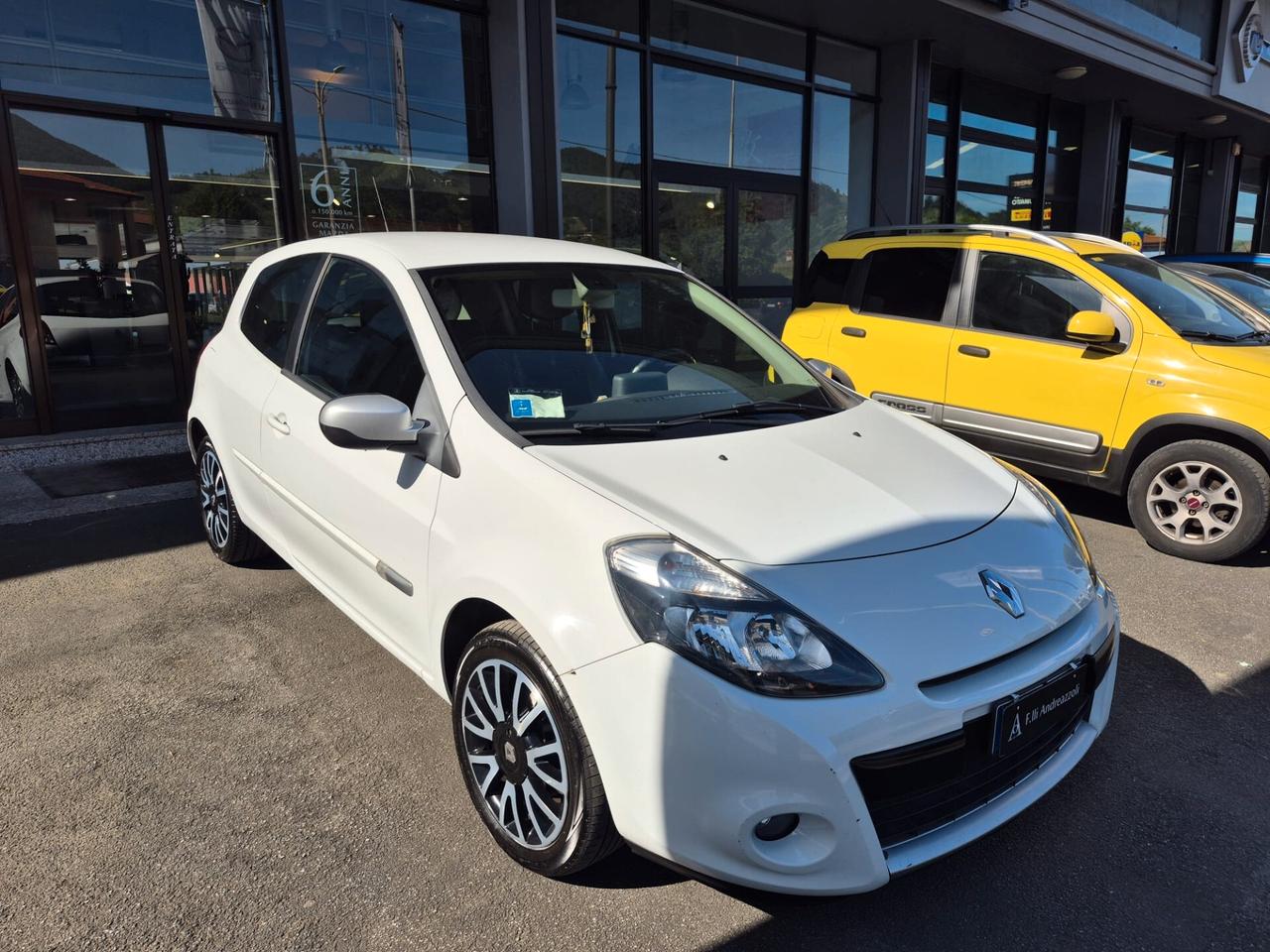 Renault Clio 1.2 16V TCE 105CV 3 porte Live!