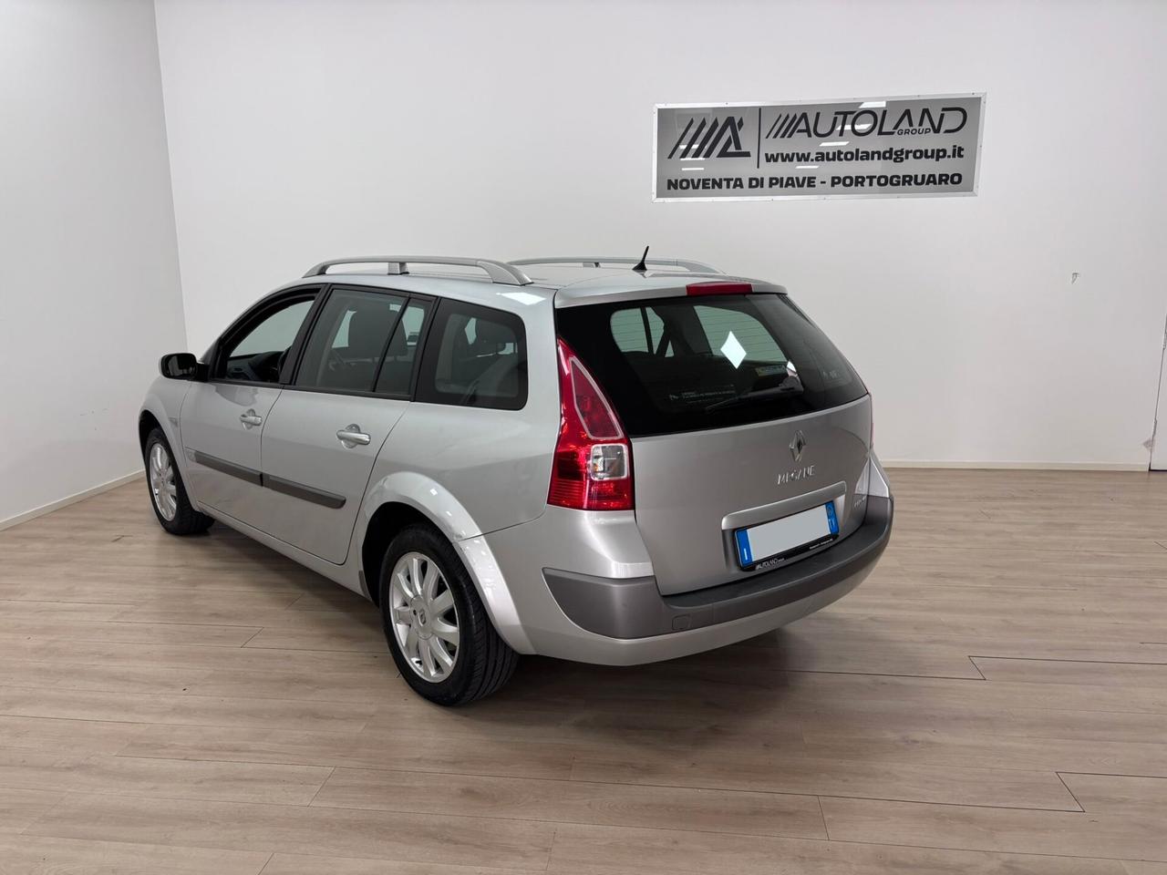 Renault Megane Mégane 1.6 16V Grandtour