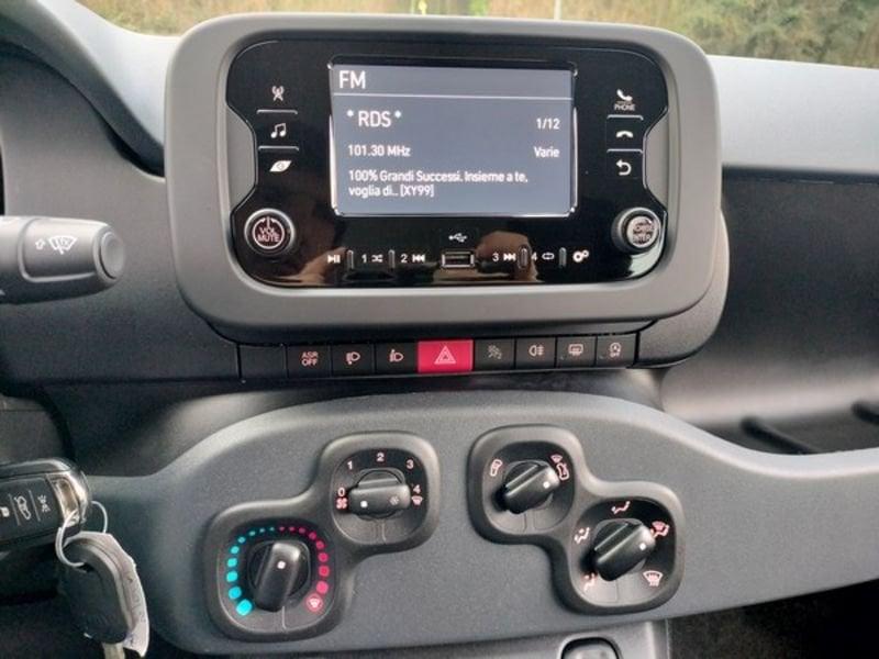 FIAT Panda Panda 1.0 FireFly S&S Hybrid, Sensori di parcheggio, stereo Bluetooth con comandi al volante!! GPL!!
