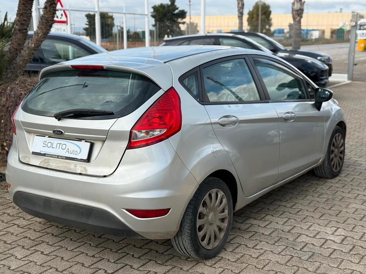 Ford Fiesta 1.2 82 CV BENZ/GPL Titanium *Ok Neopatentati