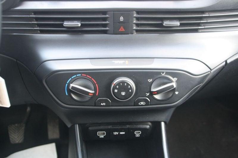 Hyundai i20 i20 1.2 MPI MT Connectline