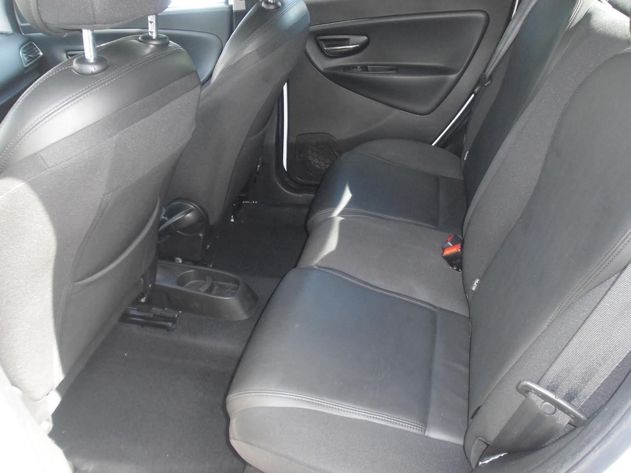 Lancia Ypsilon 0900 TWINAIR 5P 85CV METANO