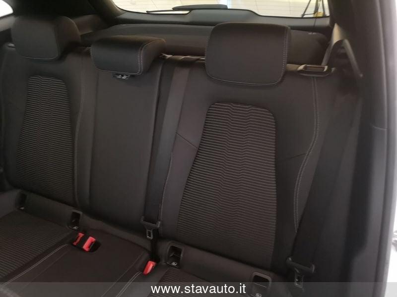 Mercedes-Benz GLA GLA 200 d Automatic Sport