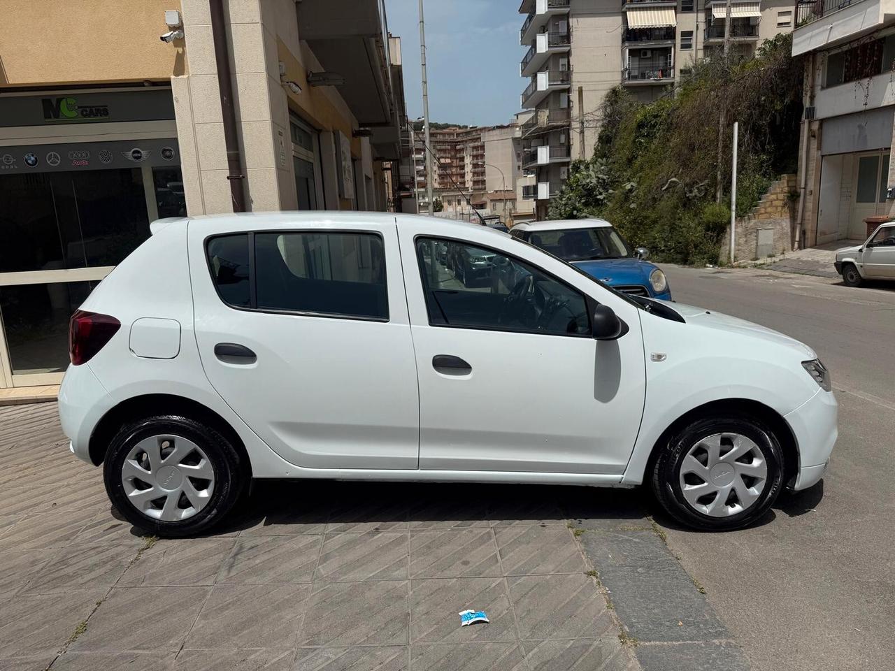 Dacia Sandero 1.5 dCi 8V 75CV Start&Stop Lauréate