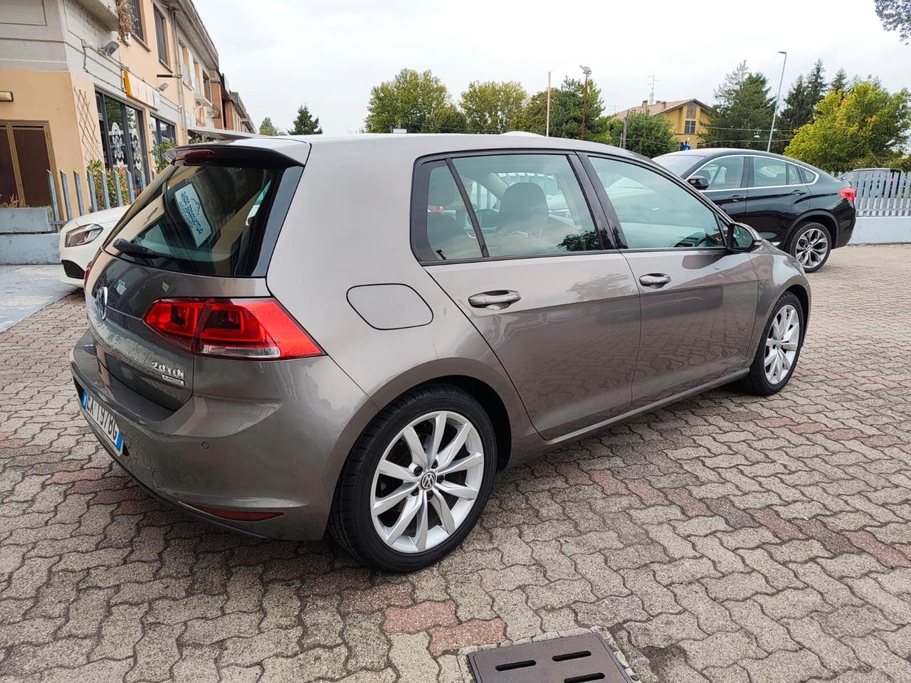 Volkswagen Golf 2.0 TDI DSG 5p.