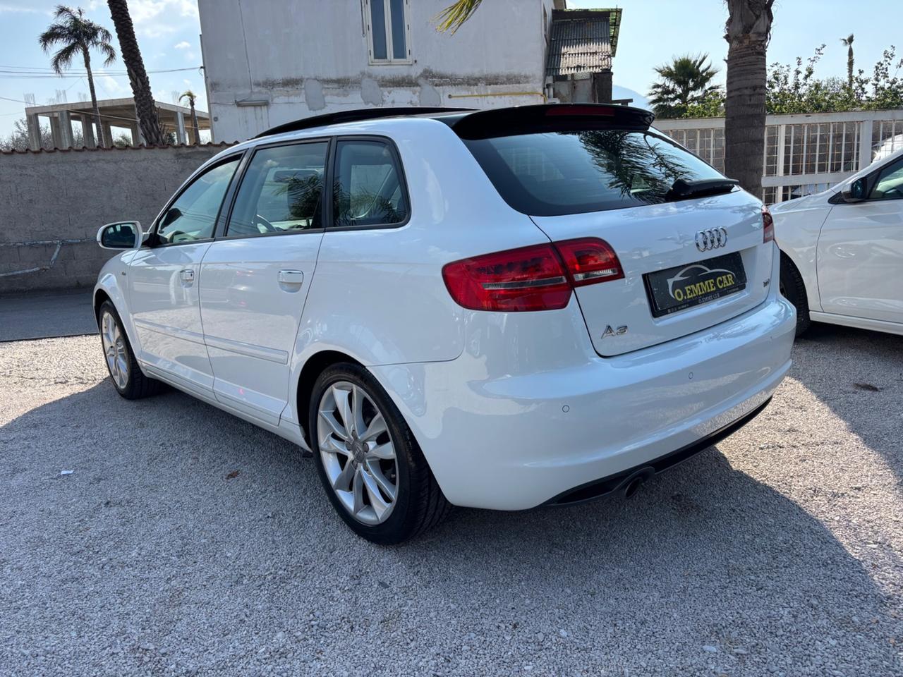 AUDI A3 SPB 1.6TDI 105CV TETTO APRIBILE FULL