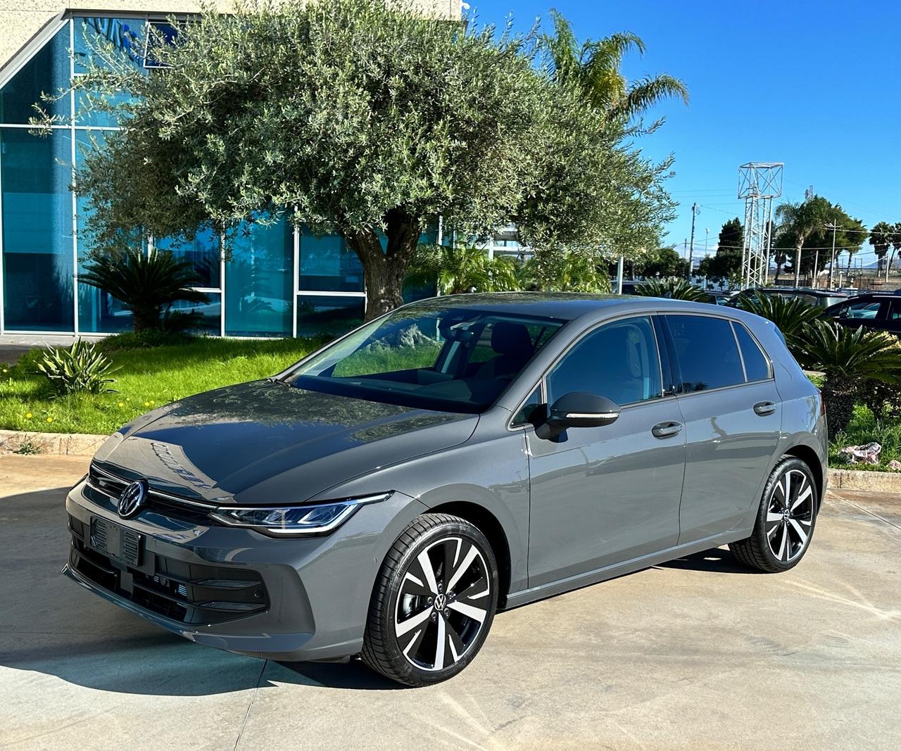 Volkswagen Golf Edition Plus dsg possibilità noleggio noscoring