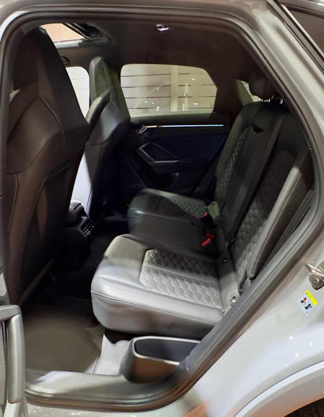 AUDI RS Q3 SPB quattro S tronic