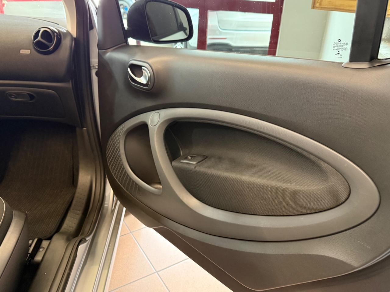 Smart ForTwo 70 1.0 twinamic cabrio Passion