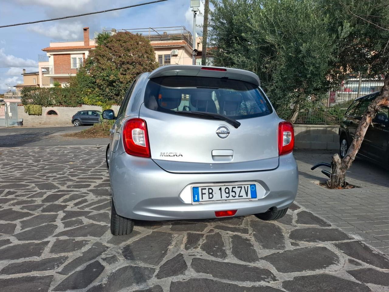 Nissan Micra 1.2 12V 5 porte Tekna Neopatentati