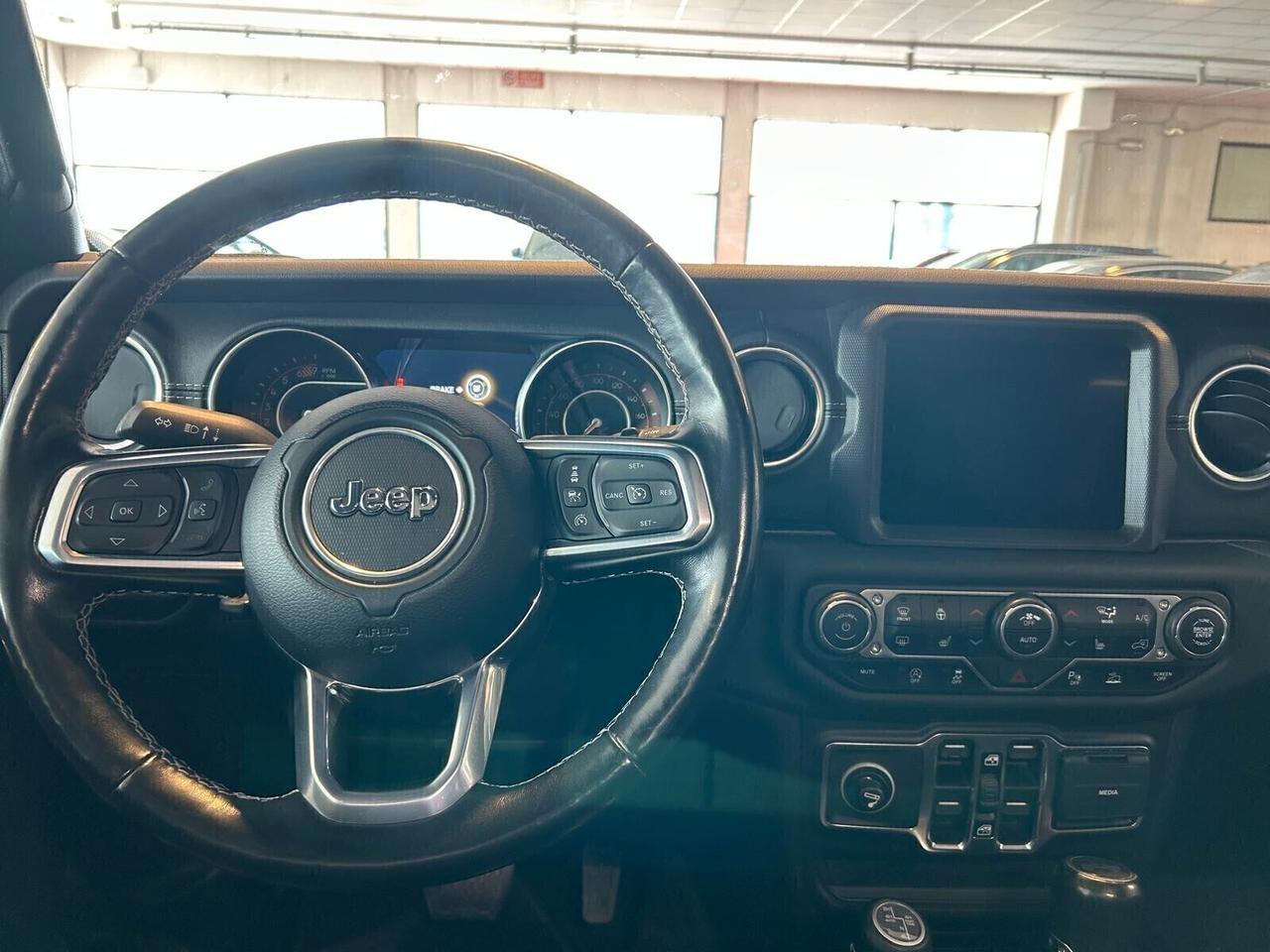 Jeep Wrangler Unlimited SAHARA 2.0 Turbo Aut.