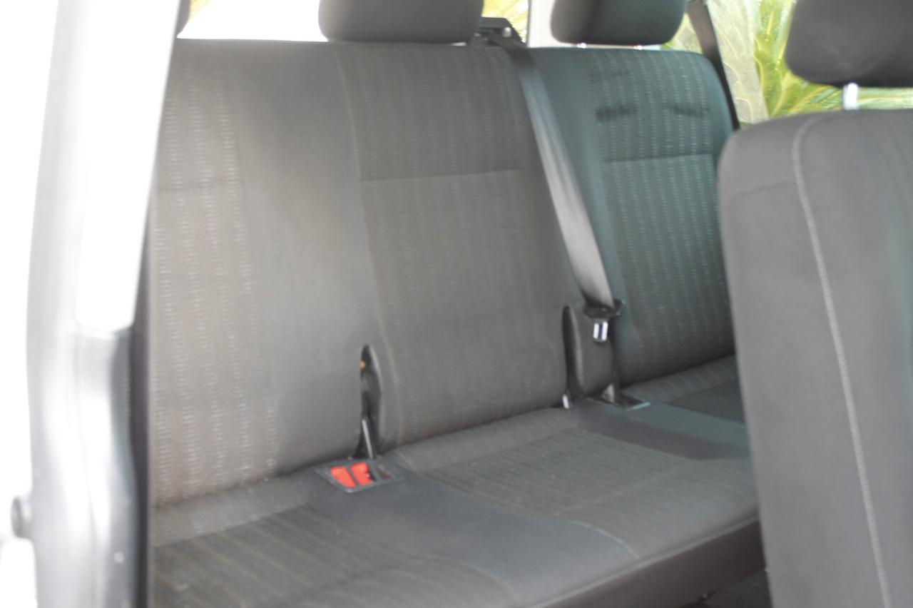 Volkswagen Caravelle 2.0 TDI 150CV DSG PC